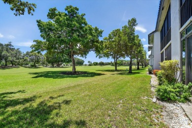 STEP INTO THIS 2/2/1-CG 1ST FLOOR CONDO &, YOU'LL LOVE THE on Indian Spring Golf and Country Club in Florida - for sale on GolfHomes.com, golf home, golf lot
