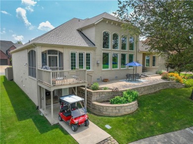 Welcome to this exquisite 3740 sqft home, offering 4 bedrooms on Springdale Country Club in Arkansas - for sale on GolfHomes.com, golf home, golf lot