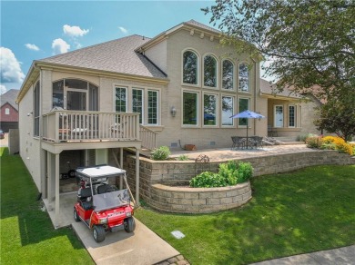 Welcome to this exquisite 3740 sqft home, offering 4 bedrooms on Springdale Country Club in Arkansas - for sale on GolfHomes.com, golf home, golf lot