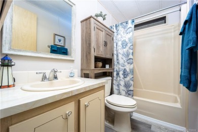 If you are looking for that fun, friendly and full of activities on Heritage Ridge Golf Club in Florida - for sale on GolfHomes.com, golf home, golf lot