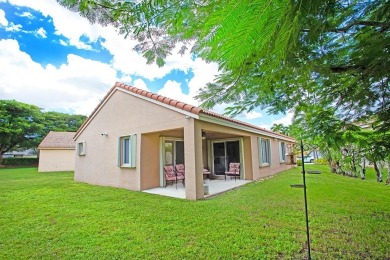 Discover the perfect combination of comfort, style, and on Weston Hills Country Club in Florida - for sale on GolfHomes.com, golf home, golf lot