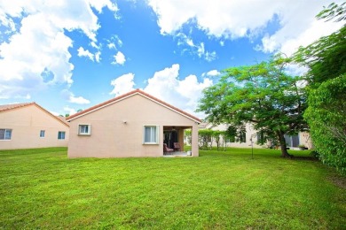 Discover the perfect combination of comfort, style, and on Weston Hills Country Club in Florida - for sale on GolfHomes.com, golf home, golf lot