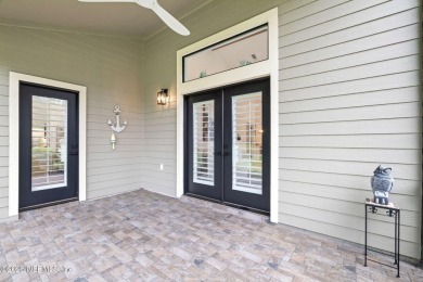 Fully RENOVATED 3-bed, 2.5-bath END-UNIT townhome with 2-car on The Yard in Florida - for sale on GolfHomes.com, golf home, golf lot