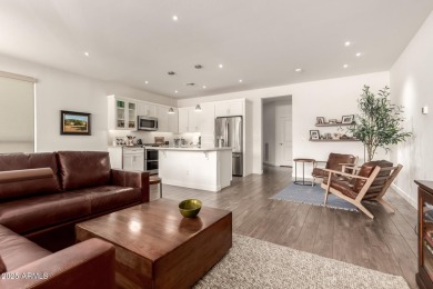 This 2-bedroom residence features plenty of space for on Encanterra Country Club in Arizona - for sale on GolfHomes.com, golf home, golf lot