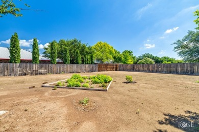 Welcome to your beautifully refreshed retreat, perfectly on San Angelo Country Club in Texas - for sale on GolfHomes.com, golf home, golf lot