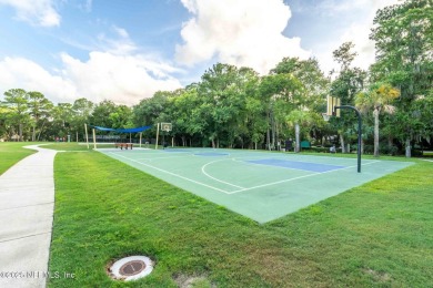 Fully RENOVATED 3-bed, 2.5-bath END-UNIT townhome with 2-car on The Yard in Florida - for sale on GolfHomes.com, golf home, golf lot