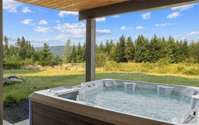 Exquisite Swiftwater Custom Home overlooking the 10th hole of on Suncadia Resort in Washington - for sale on GolfHomes.com, golf home, golf lot