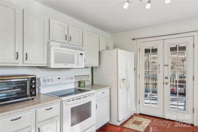 Are you looking for a quirky home that embodies all that is on Asheville Municipal Golf Course in North Carolina - for sale on GolfHomes.com, golf home, golf lot