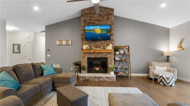 Beautiful newer construction 4 bed, 3 bath home located in a on Bayview Golf Course in Missouri - for sale on GolfHomes.com, golf home, golf lot