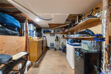 Discover this beautifully updated 3 bedroom, 3 bath end-unit on Eagle Bend Golf Course in Montana - for sale on GolfHomes.com, golf home, golf lot