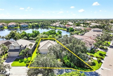 This super WELL MAINTAINED home in Crown Colony is located on a on Crown Colony Golf and Country Club in Florida - for sale on GolfHomes.com, golf home, golf lot