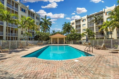 Step into style with this charming 2-bedroom, 2-bathroom unit on Palm-Aire Country Club and Resort - The Oaks in Florida - for sale on GolfHomes.com, golf home, golf lot