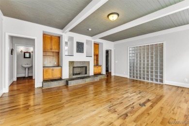 Located in the prestigious Wynlakes community, this one-owner on Wynlakes Golf and Country Club in Alabama - for sale on GolfHomes.com, golf home, golf lot