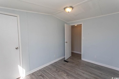 Spacious & Affordable remodled 3 Bedroom, 2 Bath Manufactured on Wild Wing Plantation in South Carolina - for sale on GolfHomes.com, golf home, golf lot