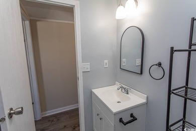 Spacious & Affordable remodled 3 Bedroom, 2 Bath Manufactured on Wild Wing Plantation in South Carolina - for sale on GolfHomes.com, golf home, golf lot