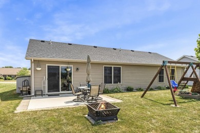 Welcome to this beautifully maintained 3-bedroom, 2-bathroom on Bridgewater Golf Club in Indiana - for sale on GolfHomes.com, golf home, golf lot