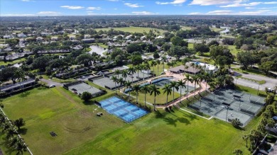 The perfect little spot, wither for yourself or as an on Palm Beach Polo and Country Club in Florida - for sale on GolfHomes.com, golf home, golf lot