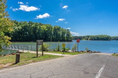 *Beautiful wooded residential lot located at the end of a on Fox Wood Hills Golf Course in South Carolina - for sale on GolfHomes.com, golf home, golf lot