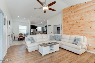 Welcome to this well-maintained 3 BR, 2 BA home in the highly on Venetian Bay Golf Course in Florida - for sale on GolfHomes.com, golf home, golf lot