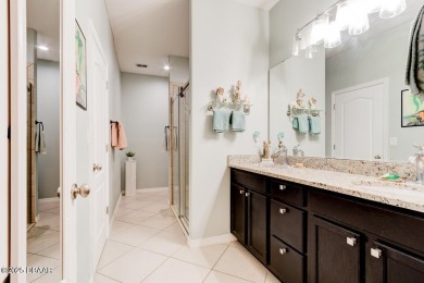 Welcome to this well-maintained 3 BR, 2 BA home in the highly on Venetian Bay Golf Course in Florida - for sale on GolfHomes.com, golf home, golf lot