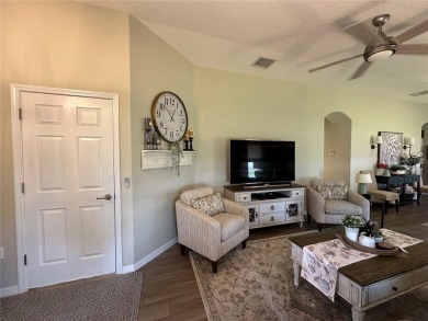 Move-In Ready  Fully Updated - Heritage Pines 55+ Golf Community on Heritage Pines Country Club in Florida - for sale on GolfHomes.com, golf home, golf lot
