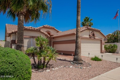 Step into this lovely 2-bedroom, 2-bath home nestled in the on Coyote Lakes Golf Club in Arizona - for sale on GolfHomes.com, golf home, golf lot