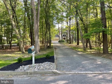 Lovely soft contemporary style home in the desirable Little Mill on Little Mill Country Club in New Jersey - for sale on GolfHomes.com, golf home, golf lot