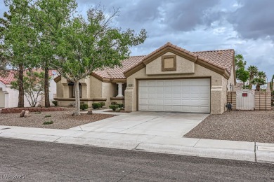 55+ Sun City Summerlin Offers - Single Story on Highland Falls Golf Club in Nevada - for sale on GolfHomes.com, golf home, golf lot