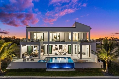 New Construction, riverfront property. 5 bed, 8 bath, family on Royal Tee Country Club in Florida - for sale on GolfHomes.com, golf home, golf lot