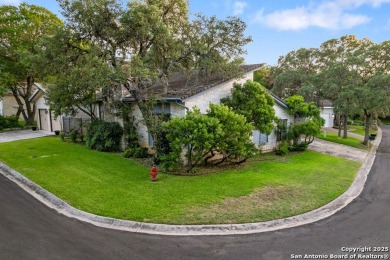 Don't miss this adorable 2-bedroom home located in the heart of on Fair Oaks Ranch Golf and Country Club in Texas - for sale on GolfHomes.com, golf home, golf lot