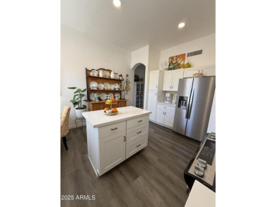 Beautiful remodeled townhome in the Active Adult community of on Oakwood Golf Club  in Arizona - for sale on GolfHomes.com, golf home, golf lot