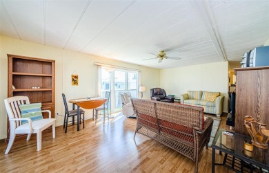 Located in the highly desirable STONEHEDGE ON THE HILL 55+ on Tarpon Springs Golf Course in Florida - for sale on GolfHomes.com, golf home, golf lot