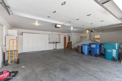 Impeccably maintained single-level home in the desirable on The Highlands Golf Course, LLC in Idaho - for sale on GolfHomes.com, golf home, golf lot