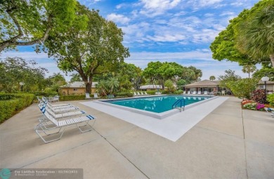 Discover the perfect blend of comfort and convenience at this on Oaks Country Club in Florida - for sale on GolfHomes.com, golf home, golf lot