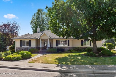 Impeccably maintained single-level home in the desirable on The Highlands Golf Course, LLC in Idaho - for sale on GolfHomes.com, golf home, golf lot