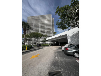 Beautifully maintained 2 bed/2 bath residence in the desirable on Turnberry Isle Resort and Club in Florida - for sale on GolfHomes.com, golf home, golf lot