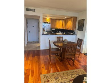 Beautiful condo a 1 bedroom and 1 and 1/2 Bathroom, tiled and on Turnberry Isle Resort and Club in Florida - for sale on GolfHomes.com, golf home, golf lot