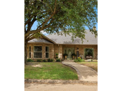 Welcome to 3006 Masters Dr, Mt Pleasant, TX--a beautifully on Mount Pleasant Country Club in Texas - for sale on GolfHomes.com, golf home, golf lot