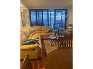 Beautiful condo a 1 bedroom and 1 and 1/2 Bathroom, tiled and on Turnberry Isle Resort and Club in Florida - for sale on GolfHomes.com, golf home, golf lot