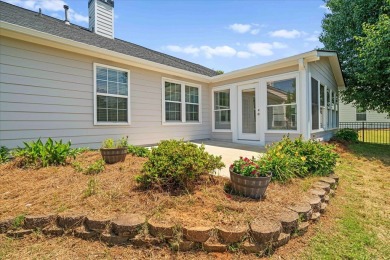 Welcome to this beautifully maintained 3 bedroom, 2 bath home on Mirror Lake Golf Club in Georgia - for sale on GolfHomes.com, golf home, golf lot