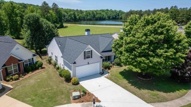 Welcome to this beautifully maintained 3 bedroom, 2 bath home on Mirror Lake Golf Club in Georgia - for sale on GolfHomes.com, golf home, golf lot