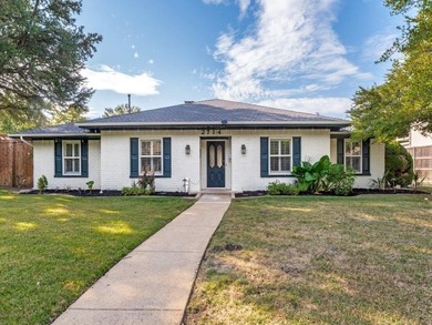 Live every day like you're on vacation in the coveted Country on The Country Place in Texas - for sale on GolfHomes.com, golf home, golf lot