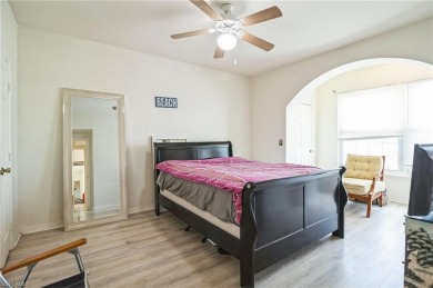 Welcome yourself to this charming 1 bed, 1 bath apartment. The on The Colony Golf and Country Club in Florida - for sale on GolfHomes.com, golf home, golf lot