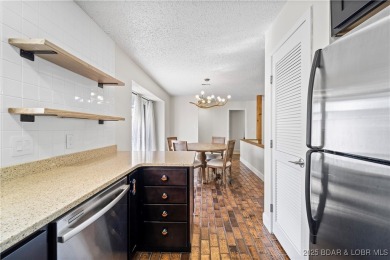 Welcome to this spacious yet cozy, 3 Bedroom, 2 Bath, end unit on Seasons Ridge At Four Seasons in Missouri - for sale on GolfHomes.com, golf home, golf lot