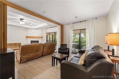 Welcome to this spacious yet cozy, 3 Bedroom, 2 Bath, end unit on Seasons Ridge At Four Seasons in Missouri - for sale on GolfHomes.com, golf home, golf lot