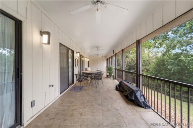 Welcome to this spacious yet cozy, 3 Bedroom, 2 Bath, end unit on Seasons Ridge At Four Seasons in Missouri - for sale on GolfHomes.com, golf home, golf lot
