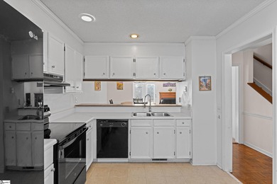 Located on HOLLY TREE GOLF COURSE, HOLE #4, this townhome offers on Holly Tree Country Club in South Carolina - for sale on GolfHomes.com, golf home, golf lot