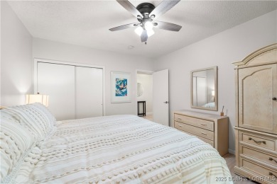Welcome to this spacious yet cozy, 3 Bedroom, 2 Bath, end unit on Seasons Ridge At Four Seasons in Missouri - for sale on GolfHomes.com, golf home, golf lot