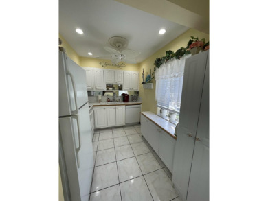 BIG PRICE ADJUSTMENT!  Well-maintained 2 bed/2 bath condo in on Kings Point Golf -Flanders Way in Florida - for sale on GolfHomes.com, golf home, golf lot