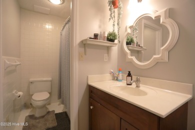 Sellers Relocating and offering Major Price Improvement on on Seven Lakes Country Club in North Carolina - for sale on GolfHomes.com, golf home, golf lot